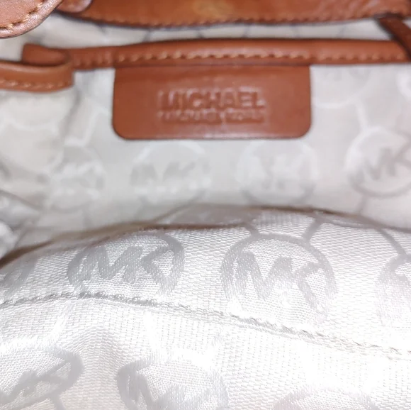 Michael Kors Large Shoulder Bag